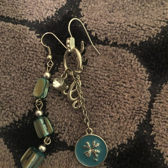 Bundle of 3 sets of earrings - Picture 4 of 4
